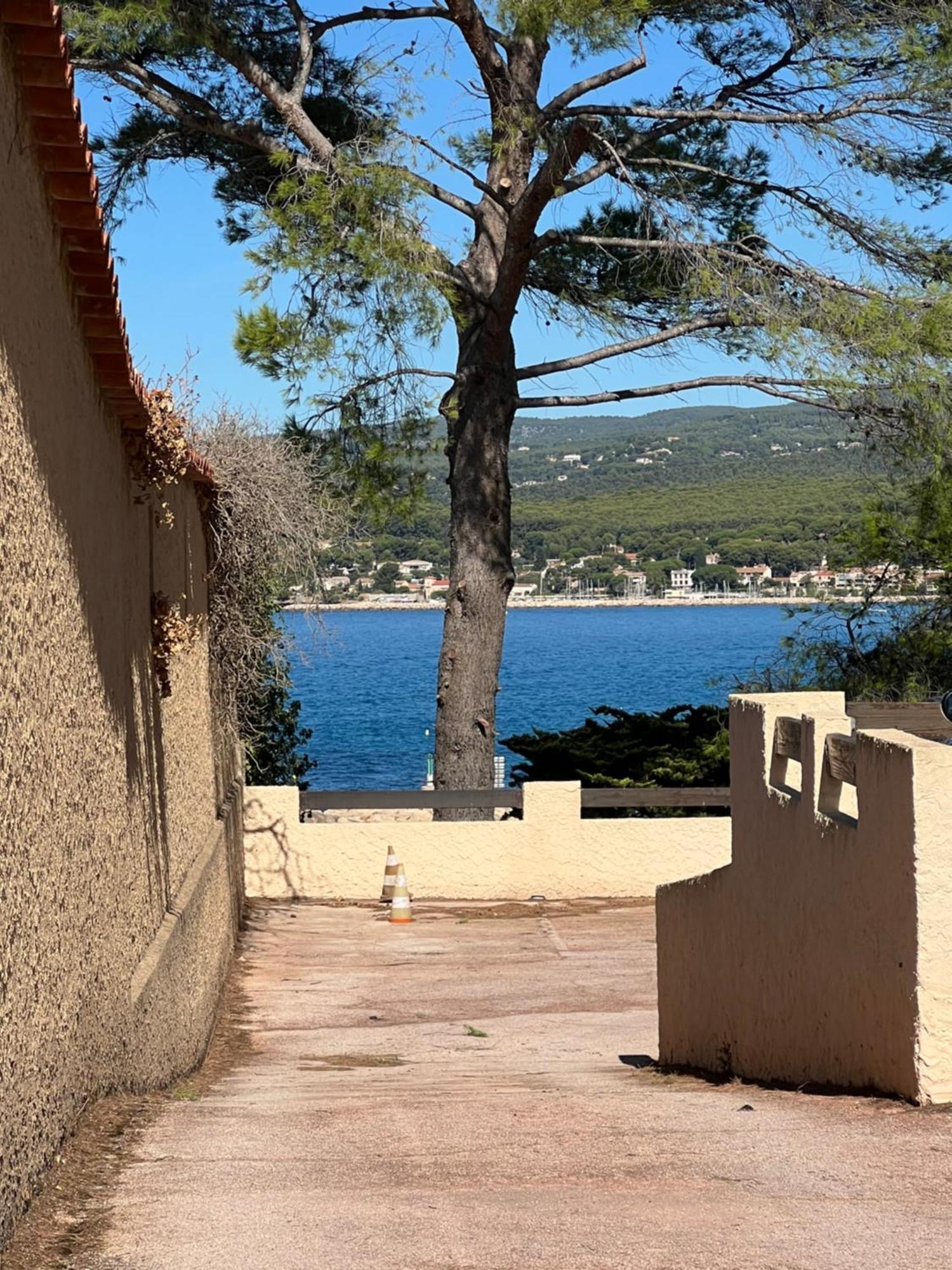 Duplex Cosy Bord De Mer Saint-Cyr-sur-Mer Exteriér fotografie